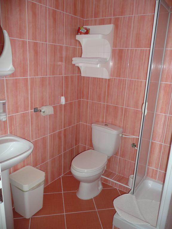 Penzion U Tulaka Dobrichovice Luaran gambar