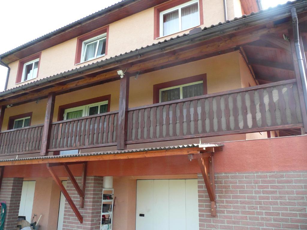 Penzion U Tulaka Dobrichovice Luaran gambar