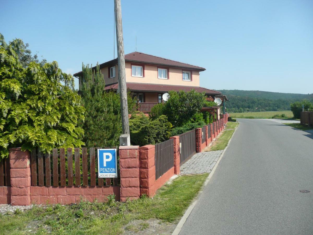 Penzion U Tulaka Dobrichovice Luaran gambar